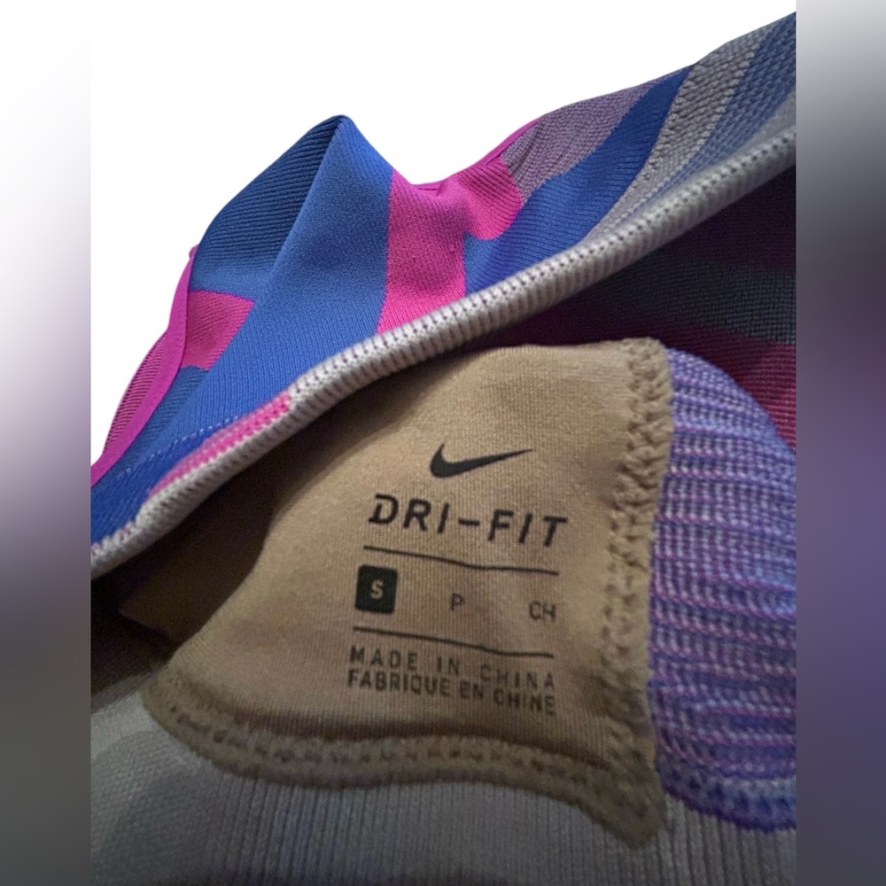 NIKE Sculpt Icon ClashSports Bra with Racerback Seamless - Small - Picture 4 of 4